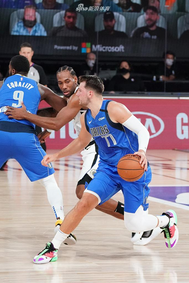 除了他的篮 除了他的篮