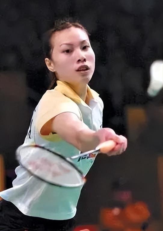 陷入低潮 陷入低潮