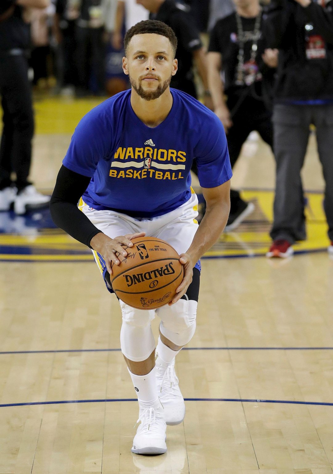 探讨这笔交 探讨这笔交