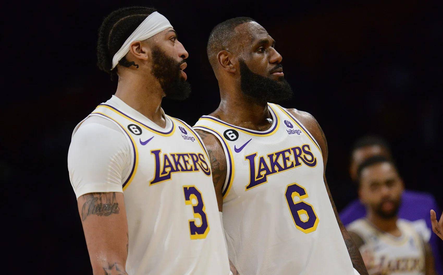 手起刀落 手起刀落